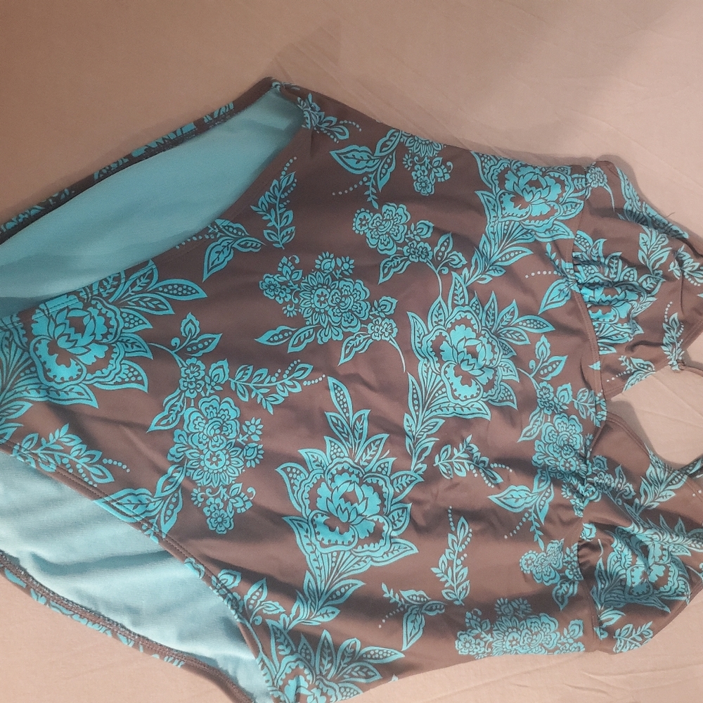 One piece bathing suit